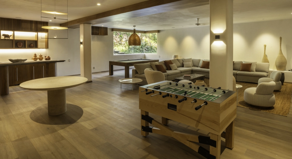 Koko Lyari - Gallery 25